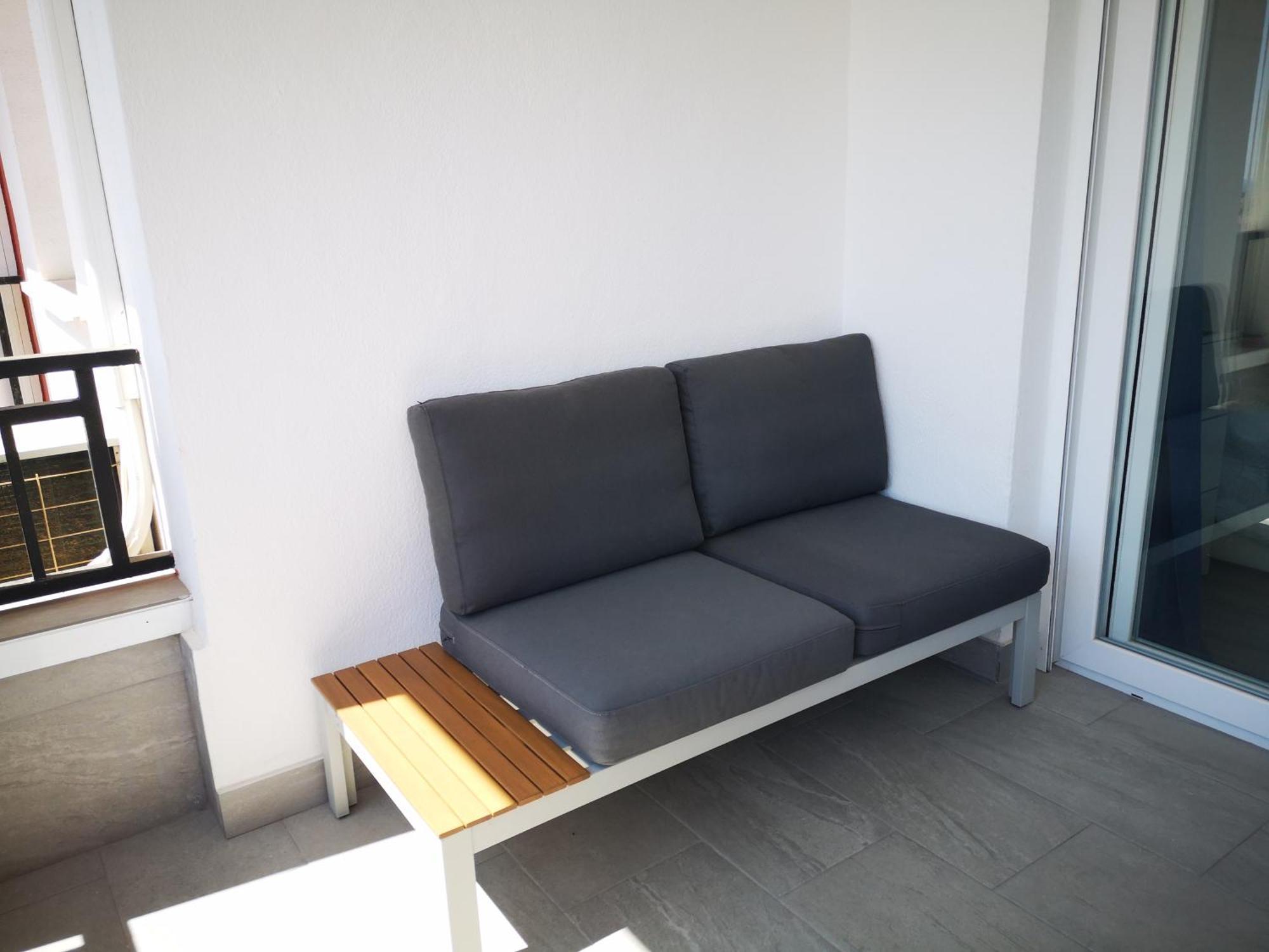 Studio With Terrace And Pool ตอร์เรเวียคา ภายนอก รูปภาพ